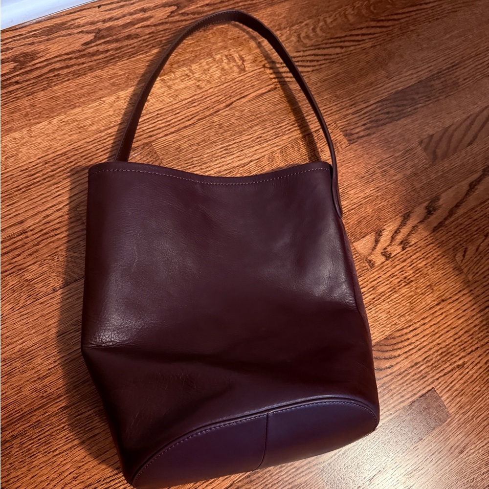 JCREW Bucket Bag - Picture 3 of 4